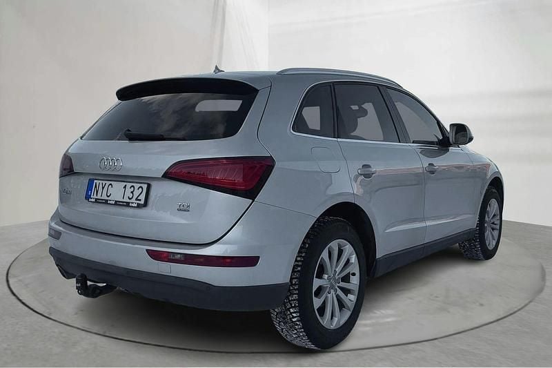 Begagnad Audi Q5 177 HK (130 kW) 2014 Silver SUV