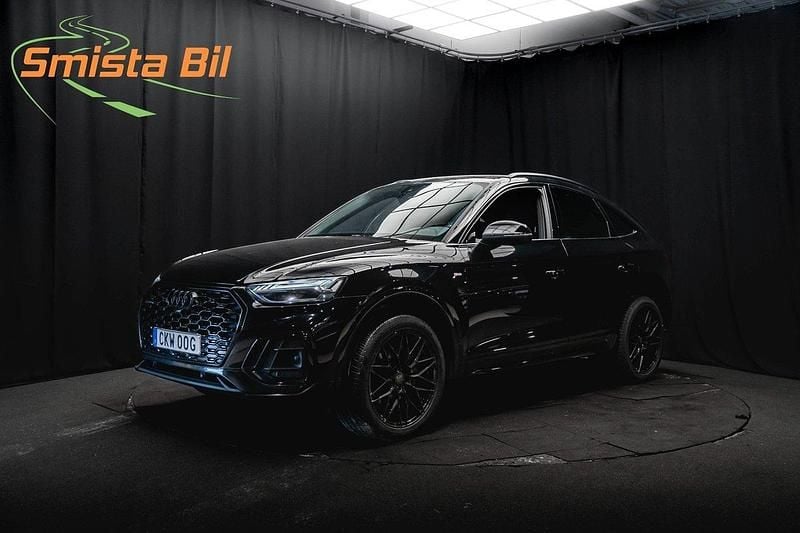 Svart Begagnad 2022 Audi Q5 Sportback S-Line SUV | 444 900 kr (Marknadspris) - Bild 1/3