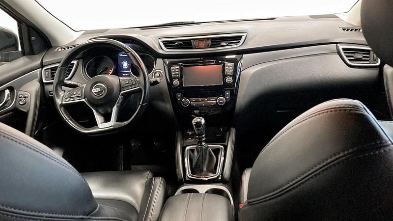 Begagnad Nissan Qashqai Pack 110 HK (80 kW) 2018 Svart SUV