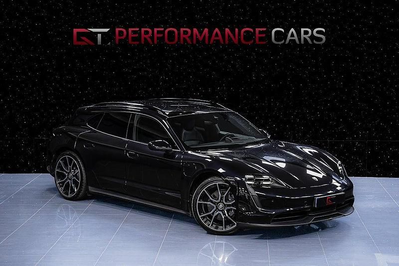 Begagnad Porsche Taycan Sport Turismo 319 kW (435 HK) 2023 Jet black metallic Kombi