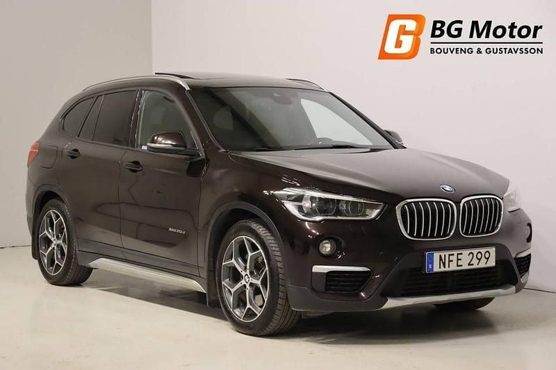 Brun Begagnad 2016 BMW X1 xLine SUV | 179 800 kr (Marknadspris) - Bild 1/4