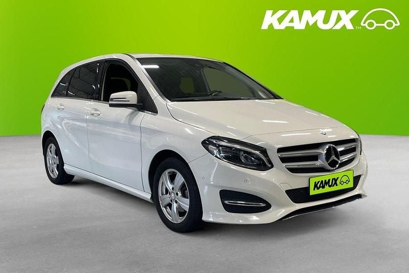 Vit Begagnad 2016 Mercedes B180 Urban Minibuss | 164 900 kr (Marknadspris) - Bild 1/3