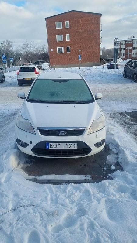 Begagnad Ford Focus 90 HK (66 kW) 2011 Kombi