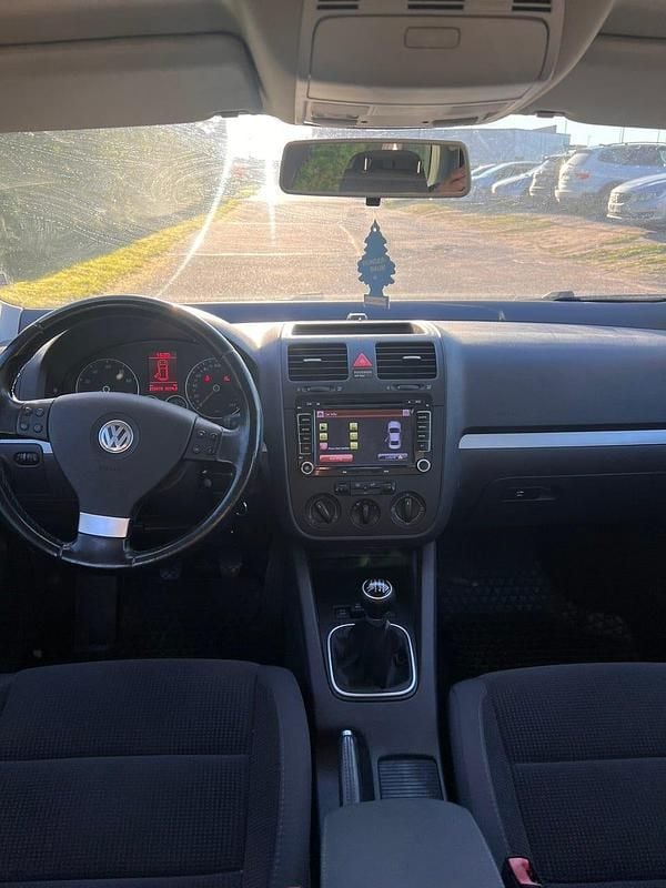 Begagnad VW Golf VI 140 HK (102 kW) 2008 Halvkombi