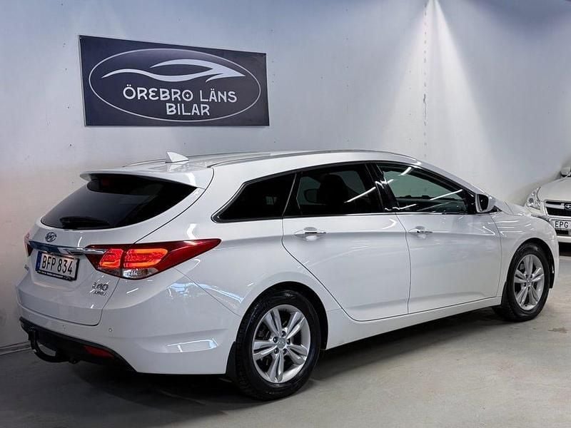 Begagnad Hyundai i40 141 HK (103 kW) 2017 Vit