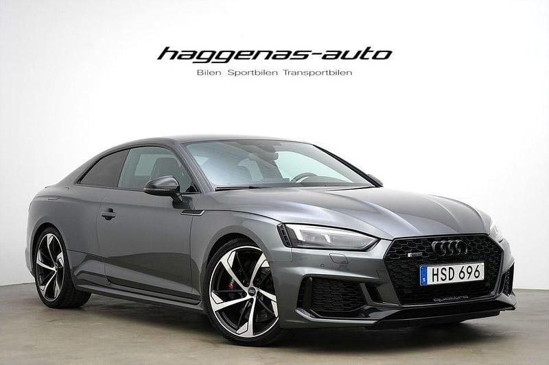 Begagnad Audi RS5 Sport 450 HK (330 kW) 2018 Daytona grå Sportkupé