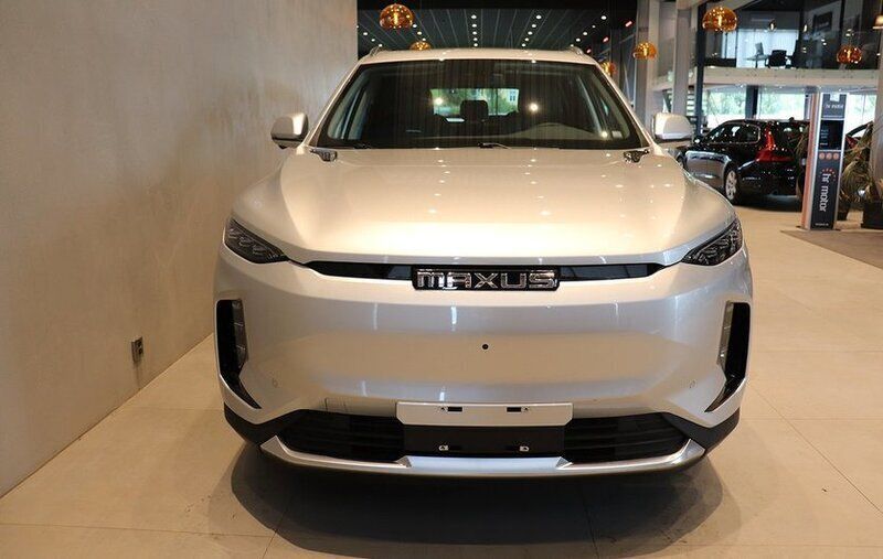 Silver Begagnad 2021 Maxus D60e SUV | 389 000 kr - Bild 1/4
