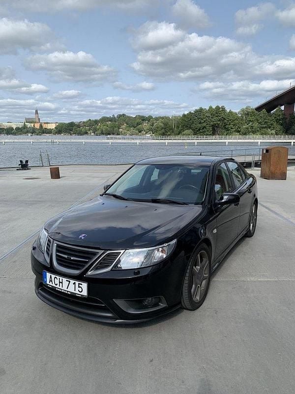 Svart Begagnad 2008 Saab 9-3 Sedan | 285 000 kr - Bild 1/4