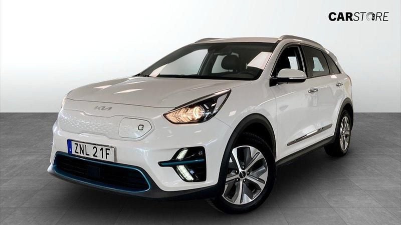 Vit (white) Begagnad 2022 Kia e-Niro Advance SUV | 259 900 kr (Marknadspris) - Bild 1/4