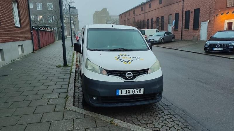 Begagnad 2016 Nissan NV200 Minibuss | 53 000 kr (Bra pris) - Bild 1/4