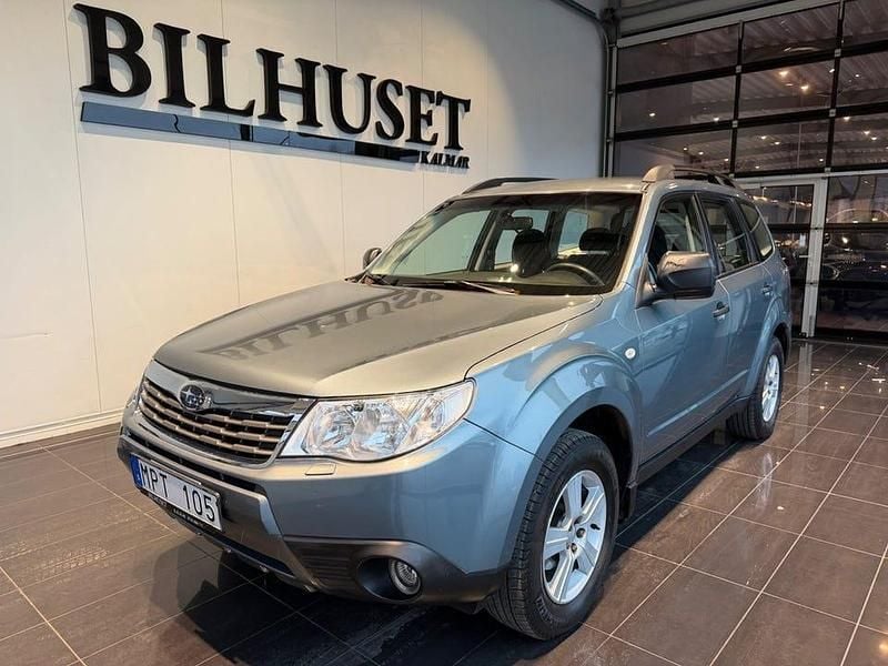 Grön Begagnad 2010 Subaru Forester SUV | 99 900 kr (Marknadspris) - Bild 1/3