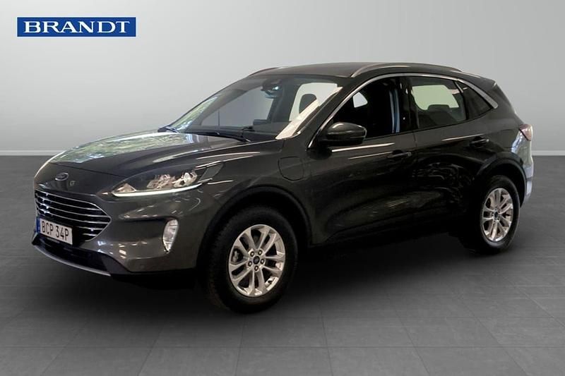 Grå Begagnad 2022 Ford Kuga Titanium SUV | 239 900 kr (Marknadspris) - Bild 1/4