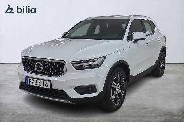 Vit Begagnad 2018 Volvo XC40 Inscription SUV | 299 000 kr (Marknadspris) - Bild 1/3