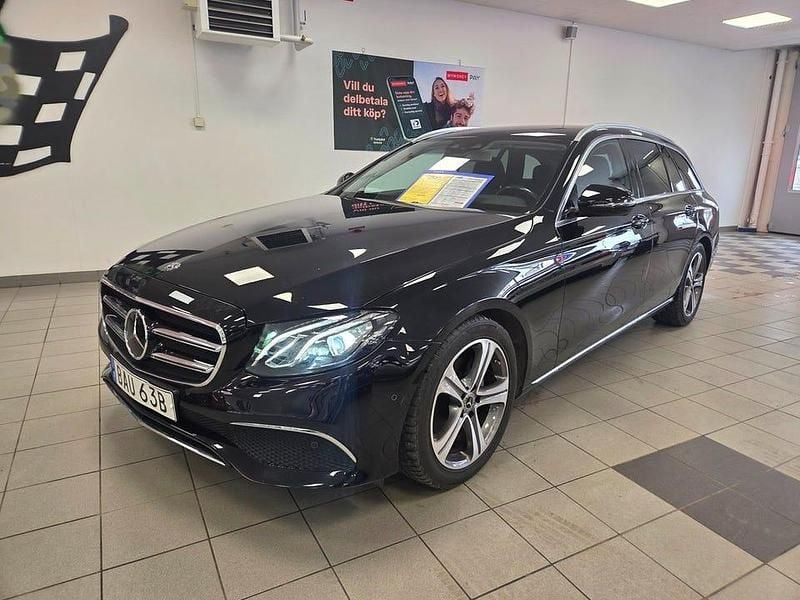 Begagnad Mercedes E200 Avantgarde 160 HK (117 kW) 2019 Svart Kombi