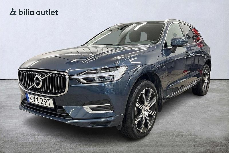 Mörkblå Begagnad 2019 Volvo XC60 Inscription SUV | 359 900 kr (Marknadspris) - Bild 1/3