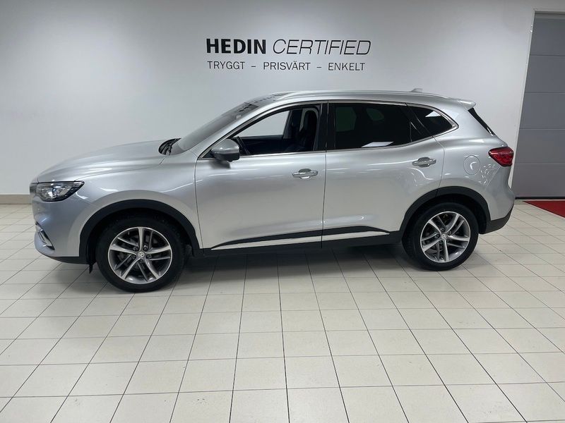 Röd Begagnad 2021 MG EHS Luxury SUV | 269 900 kr (Dyr) - Bild 1/4