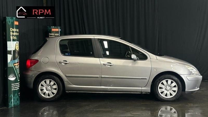 Begagnad Peugeot 307 136 HK (100 kW) 2004 Grå