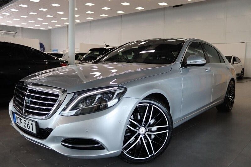 Grå/silver Begagnad 2014 Mercedes S400 Sedan | 435 000 kr - Bild 1/4