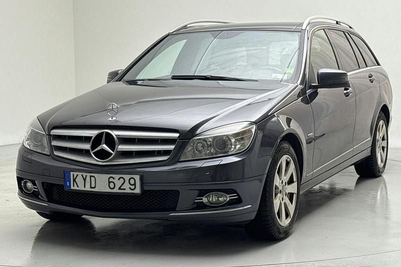 Begagnad Mercedes C220 Avantgarde 170 HK (125 kW) 2011 Mörkgrå Kombi