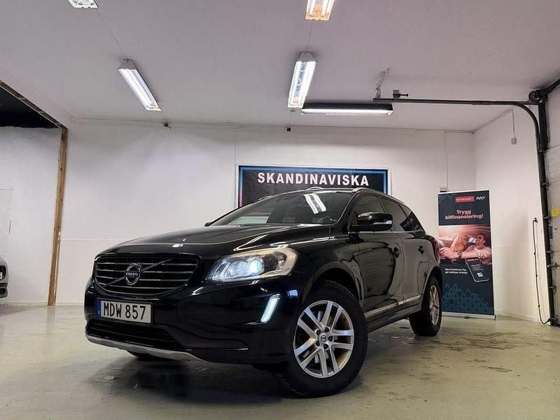 Svart Begagnad 2016 Volvo XC60 Summum SUV | 149 000 kr (Superpris) - Bild 1/4