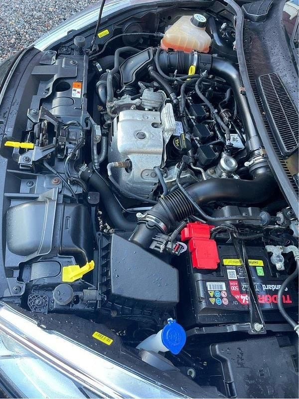 Svart Begagnad 2016 Ford Fiesta Titanium Halvkombi | 65 000 kr (Bra pris) - Bild 1/4