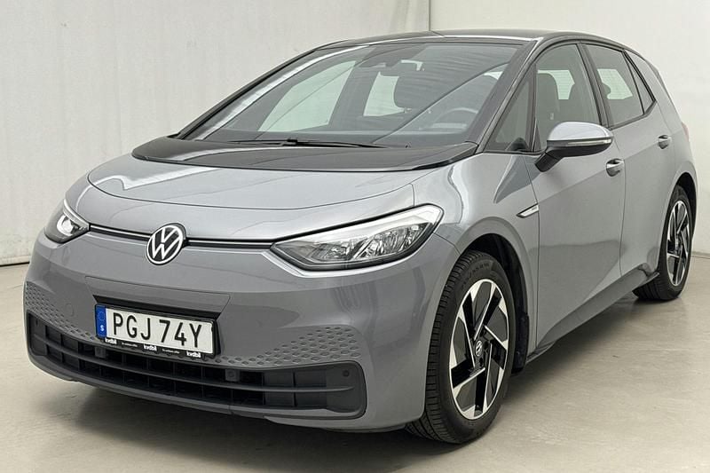 Grå Begagnad 2021 VW ID.3 Pro Halvkombi | 179 000 kr (Superpris) - Bild 1/4