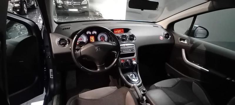 Begagnad Peugeot 308 141 HK (103 kW) 2008 Grå Halvkombi