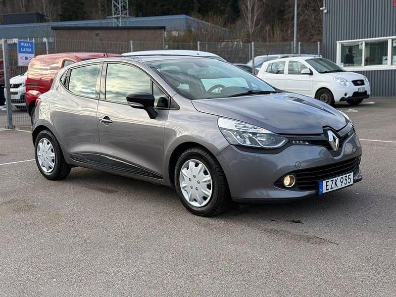 Begagnad Renault Clio IV 90 HK (66 kW) 2016 Grå