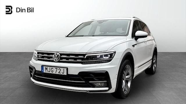 Vit (pure white) Begagnad 2020 VW Tiguan GT SUV | 339 900 kr (Marknadspris) - Bild 1/4