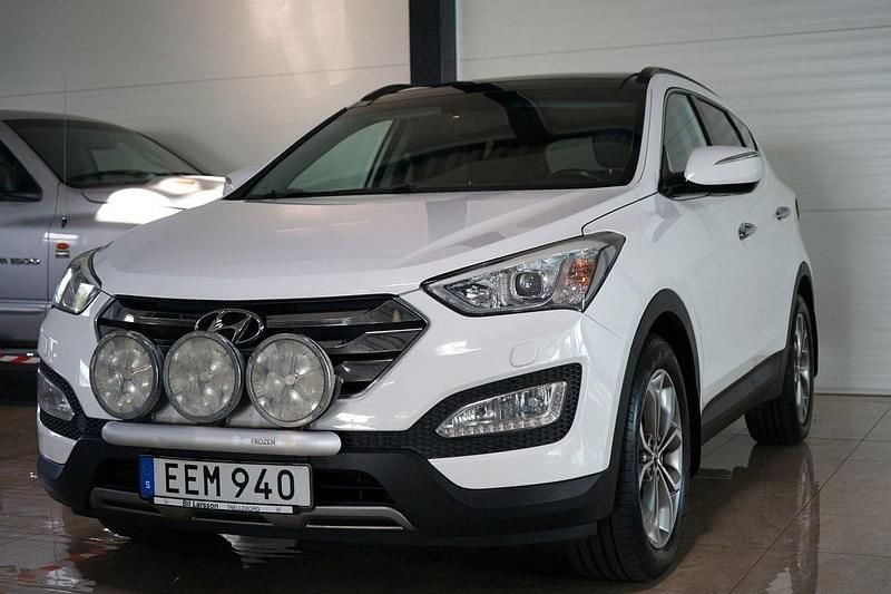 Vit Begagnad 2013 Hyundai Santa Fe Premium SUV | 124 500 kr (Marknadspris) - Bild 1/4