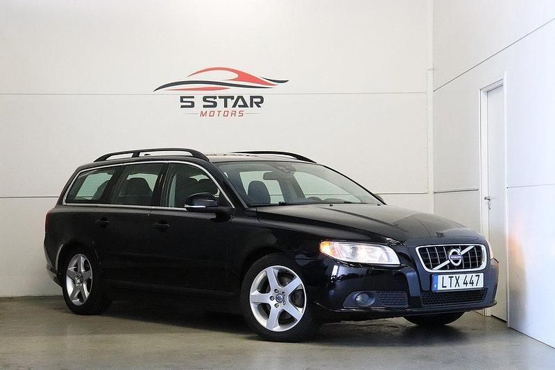 Svart Begagnad 2011 Volvo V70 Momentum Kombi | 69 900 kr (Lite dyr) - Bild 1/4