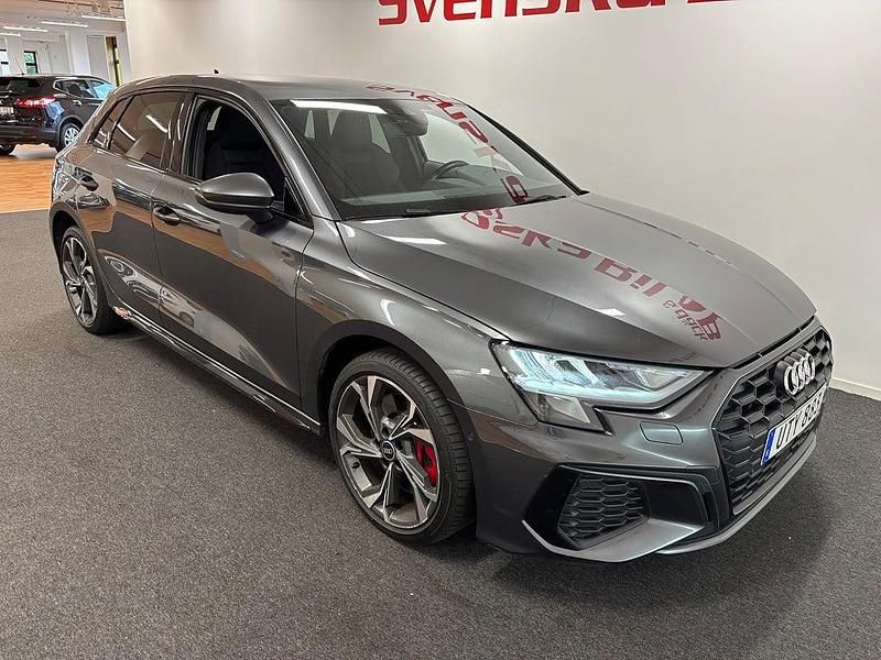 Begagnad Audi A3 Sportback e-tron 2021 Grå Halvkombi