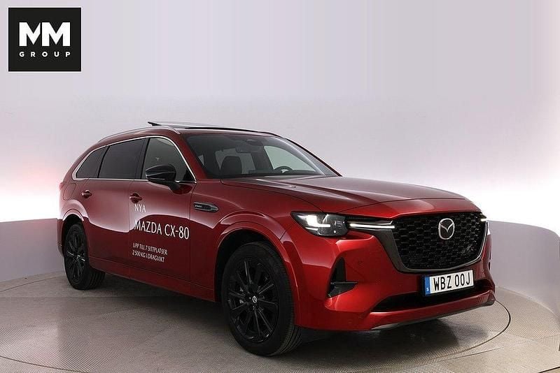 Röd Begagnad 2025 Mazda CX-80 Homura-Line SUV | 649 000 kr (Marknadspris) - Bild 1/4