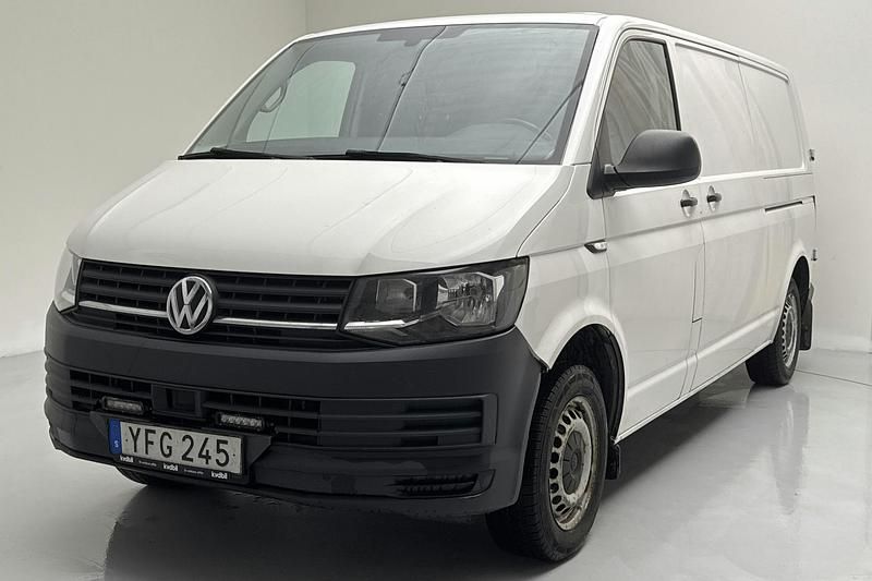 Vit Begagnad 2017 VW T6 Van | 138 000 kr (Marknadspris) - Bild 1/4