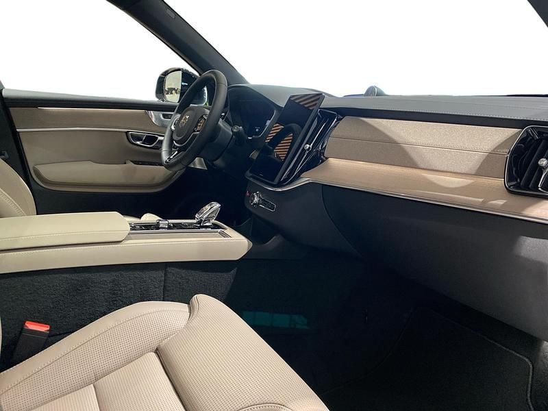 Ny Volvo XC90 455 HK (334 kW) 2026 Blå SUV