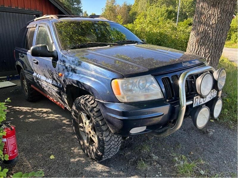 Blå Begagnad 2000 Jeep Grand Cherokee SUV | 35 000 kr - Bild 1/2