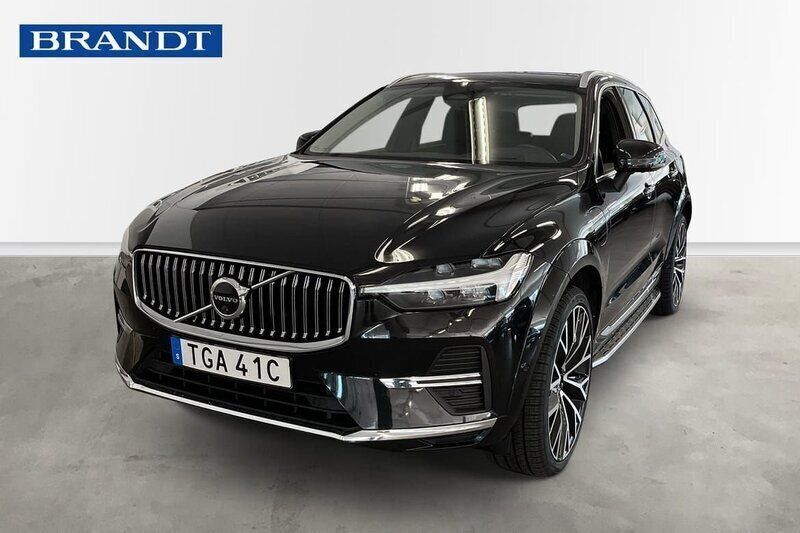 Svart Begagnad 2023 Volvo XC60 Ultimate SUV | 519 900 kr (Marknadspris) - Bild 1/4