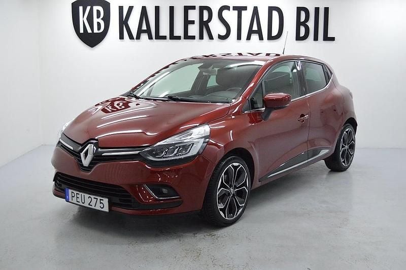 Begagnad Renault Clio IV Intens 90 HK (66 kW) 2018 Mörkröd Halvkombi