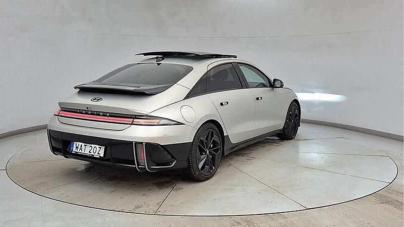 Begagnad Hyundai Ioniq 6 Advanced 239 kW (325 HK) 2023 Gravity gold matt Sedan