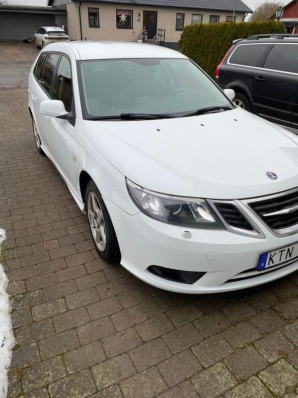 Begagnad Saab 9-3 180 HK (132 kW) 2010 Kombi