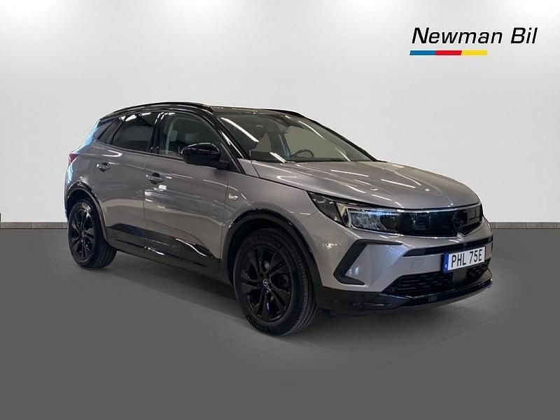 Begagnad Opel Grandland X GS Line 131 HK (96 kW) 2022 Grå SUV