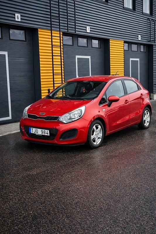 Begagnad Kia Rio 84 HK (61 kW) 2012