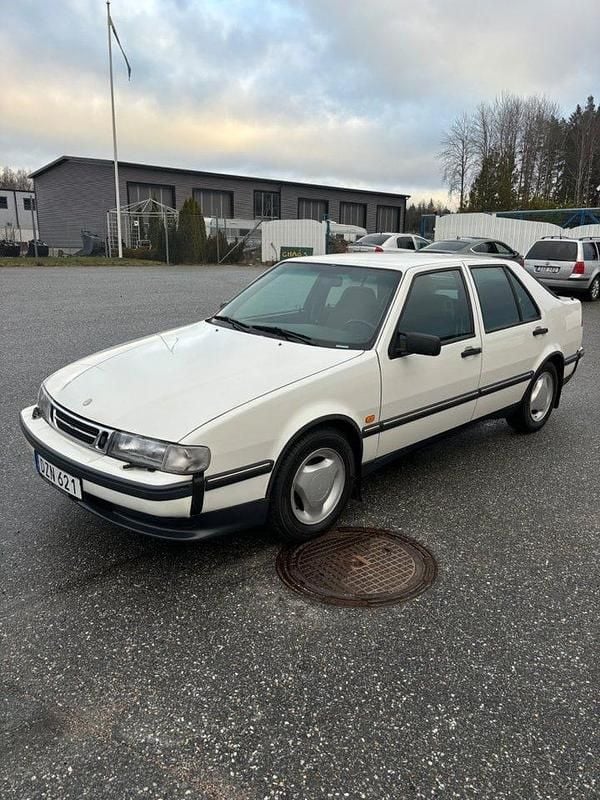Begagnad Saab 9000 132 HK (97 kW) 1997 Vit Sedan