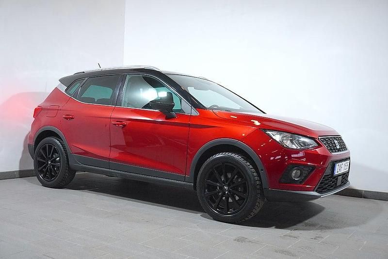 Begagnad Seat Arona XCELLENCE 116 HK (85 kW) 2017 Röd SUV