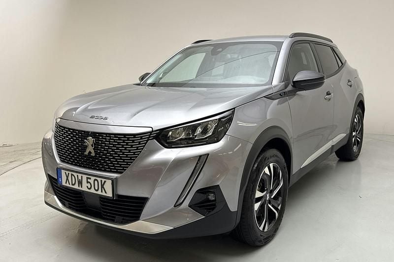 Grå Begagnad 2022 Peugeot e-2008 Allure SUV | 175 000 kr (Bra pris) - Bild 1/4