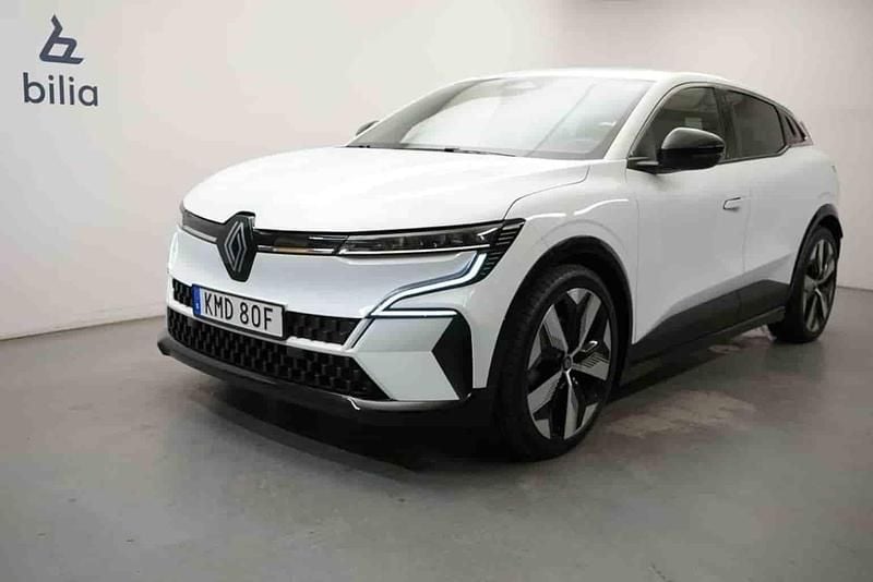 Vit Begagnad 2023 Renault Mégane Halvkombi | 279 900 kr - Bild 1/1