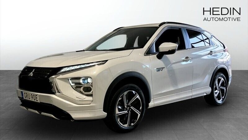 Vit (white) Begagnad 2021 Mitsubishi Eclipse Cross SUV | 299 900 kr (Marknadspris) - Bild 1/4
