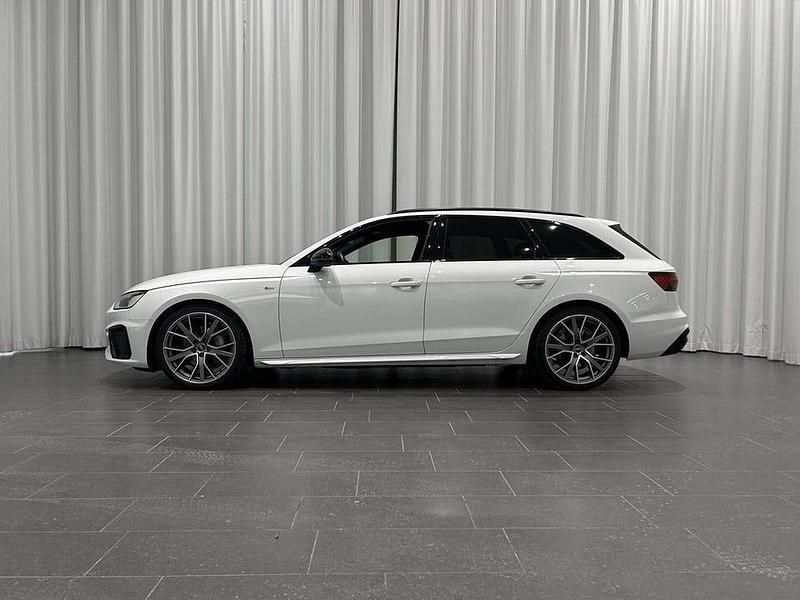 Begagnad Audi A4 S-Line 204 HK (150 kW) 2021 Glaciärvit metallic Kombi