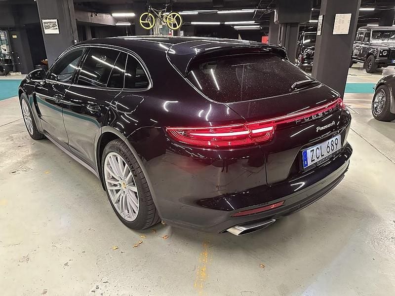 Begagnad Porsche Panamera Sport Turismo 330 HK (242 kW) 2017 Svart Kombi