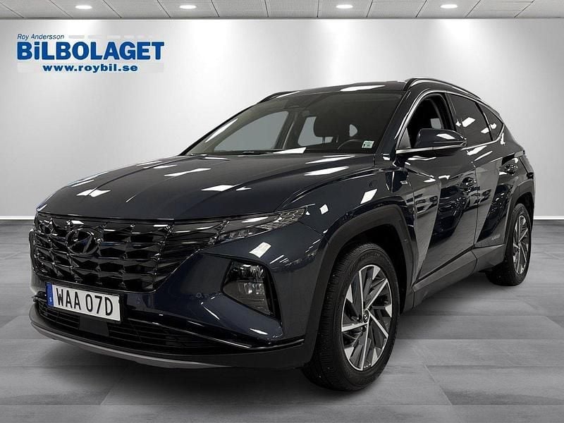 Blå metallic Begagnad 2022 Hyundai Tucson SUV | 279 000 kr (Marknadspris) - Bild 1/4